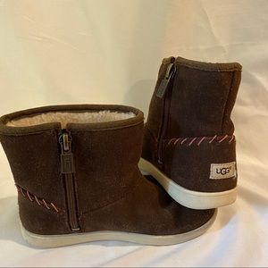 Girls Ugg Rye Boots brown - WORN ONCE